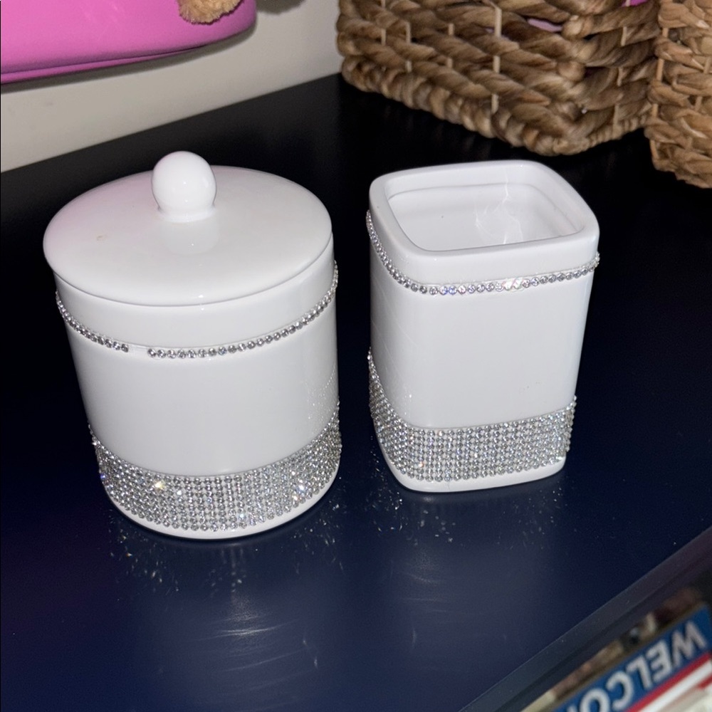 Bella Luxx White and Silver Accent Jars